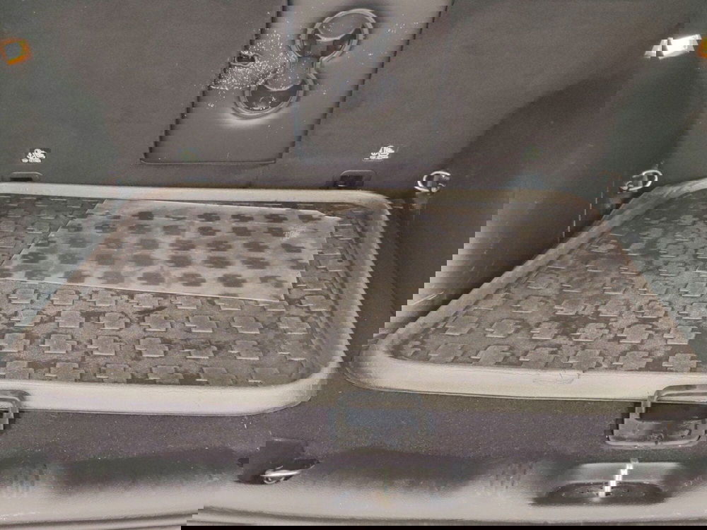 Jeep Compass usata a Massa-Carrara (15)