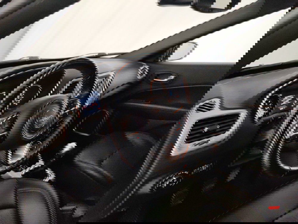 Jeep Compass usata a Massa-Carrara (8)