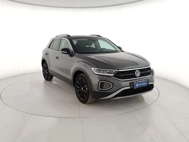 Volkswagen T-Roc usata a Massa-Carrara (4)