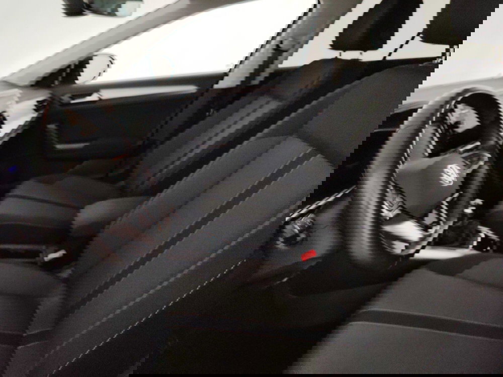 Volkswagen T-Roc usata a Massa-Carrara (7)