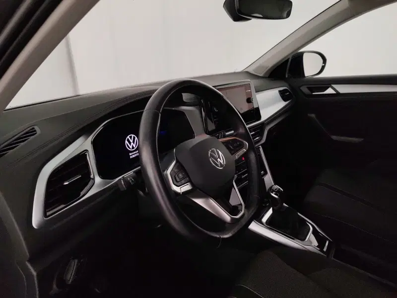 Volkswagen T-Roc usata a Massa-Carrara (9)