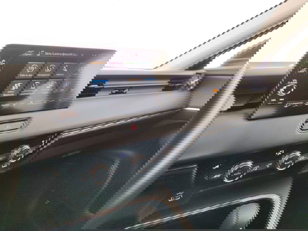 Honda HR-V usata a Massa-Carrara (13)