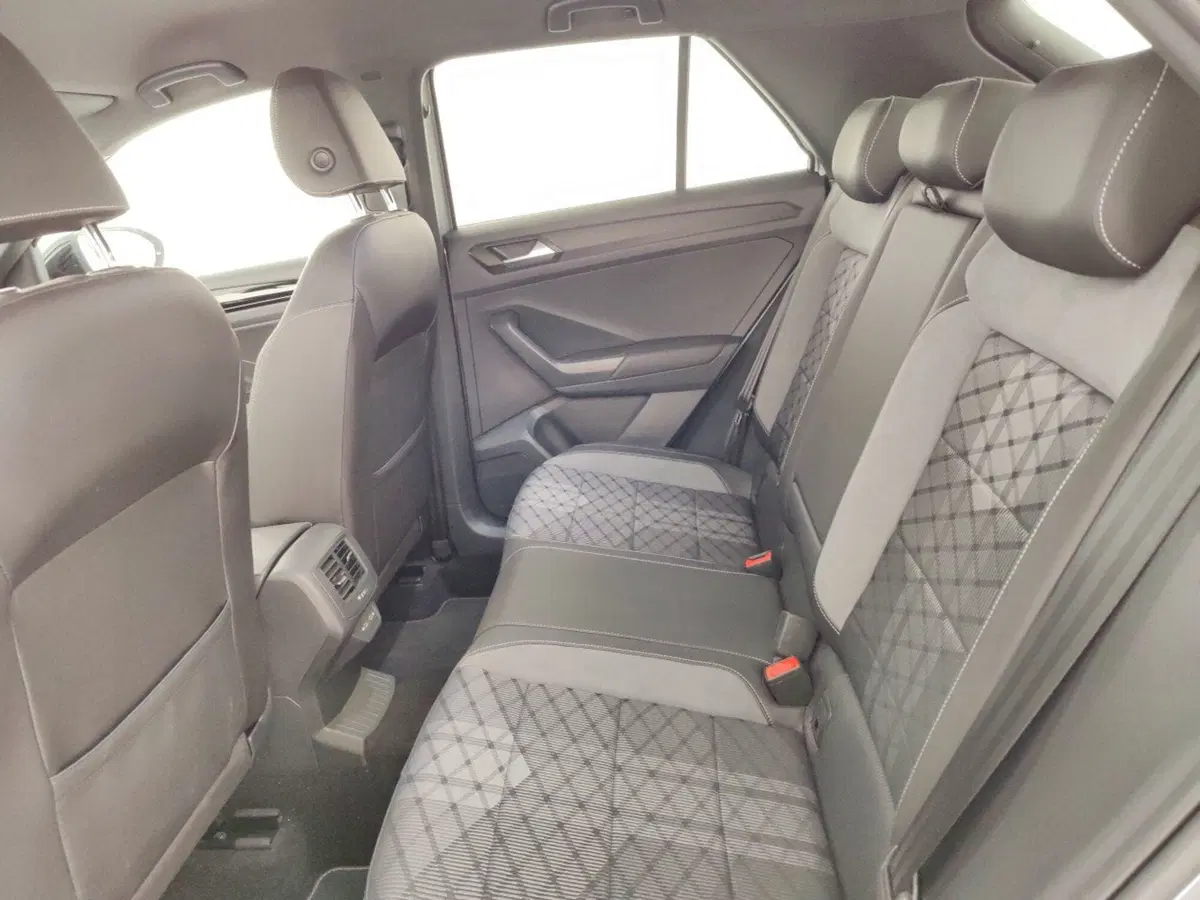 Volkswagen T-Roc usata a Massa-Carrara (10)