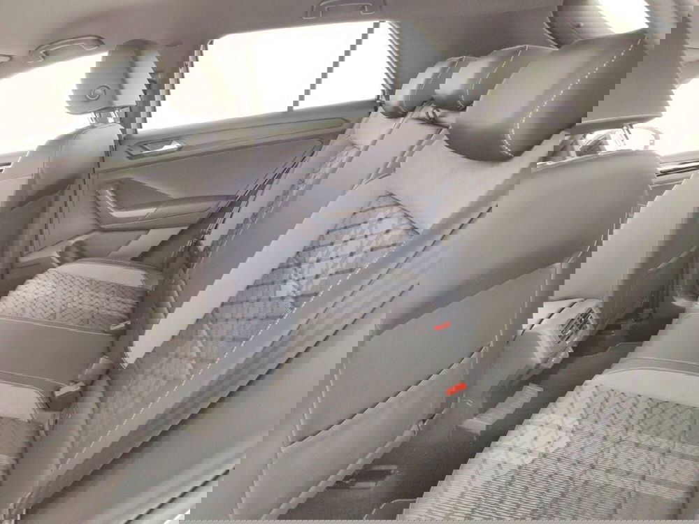 Volkswagen T-Roc usata a Massa-Carrara (10)