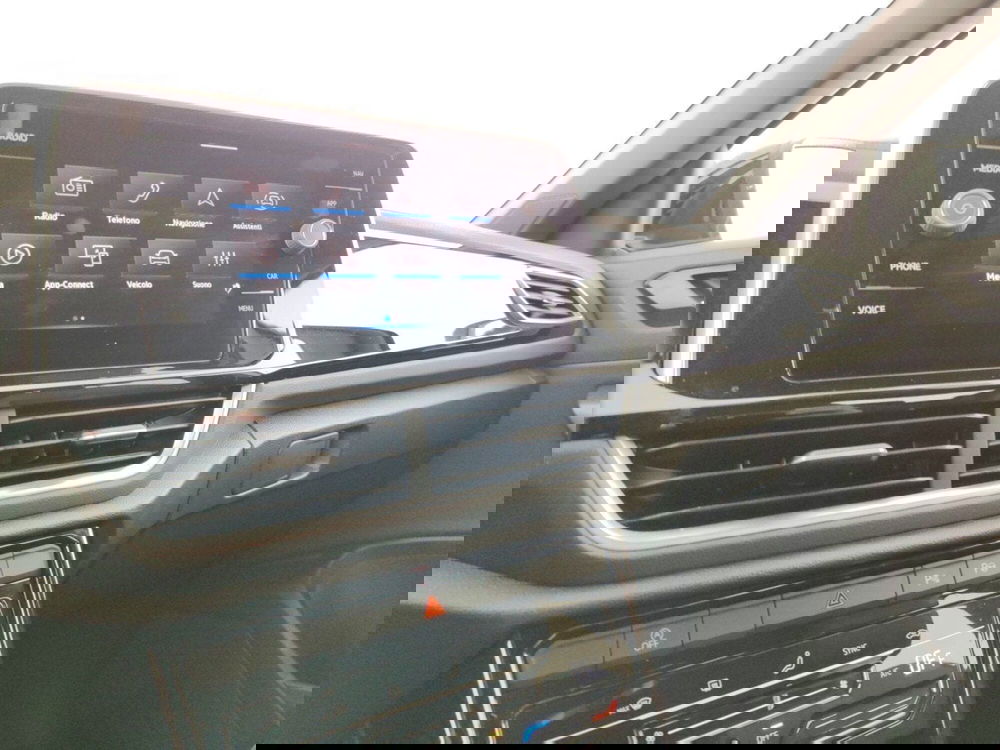 Volkswagen T-Roc usata a Massa-Carrara (13)