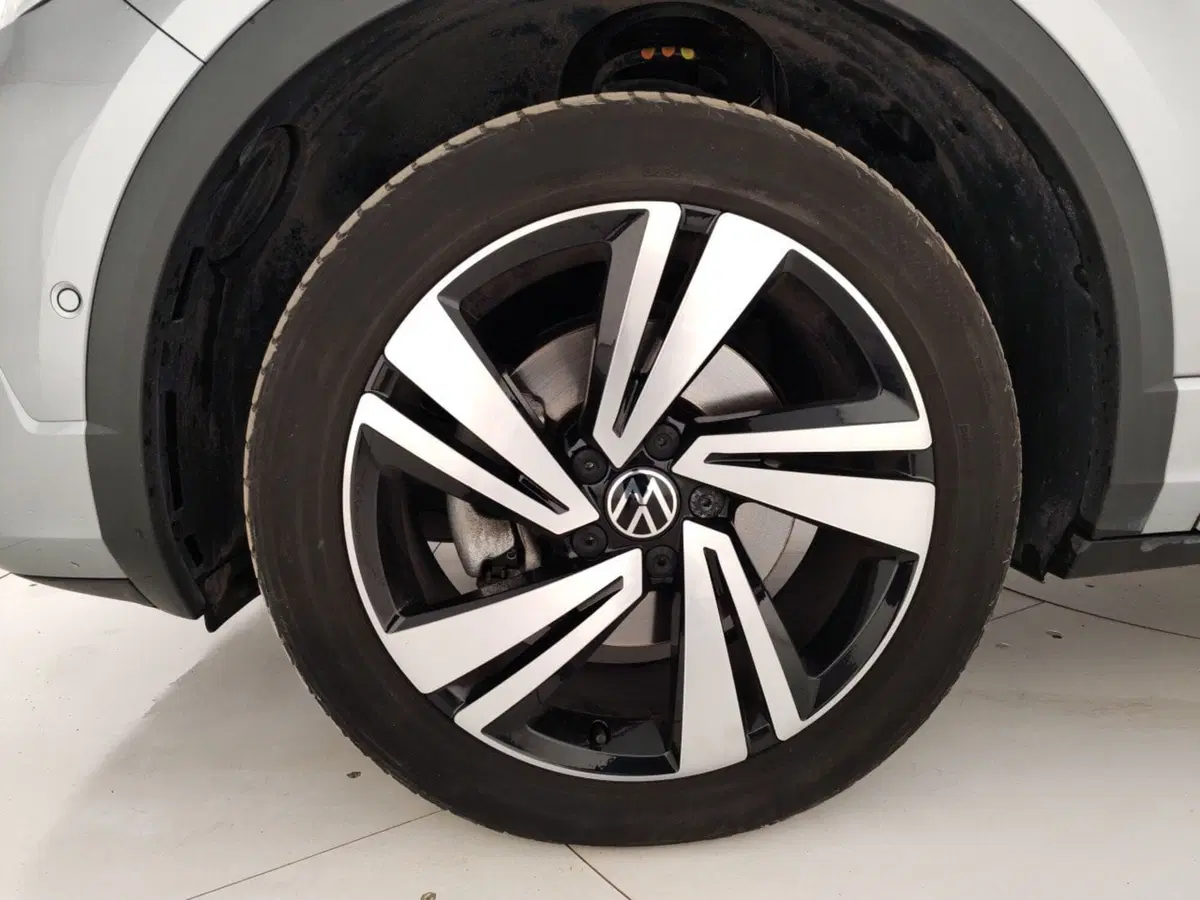 Volkswagen T-Roc usata a Massa-Carrara (6)