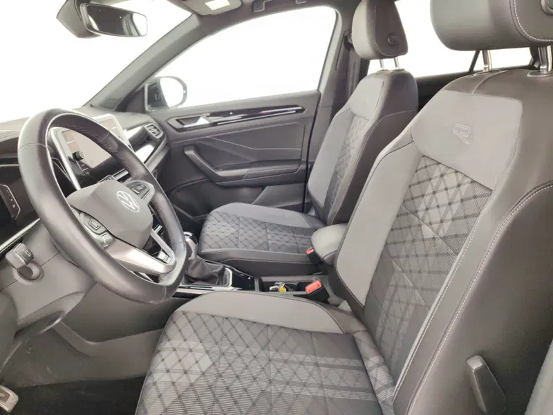 Volkswagen T-Roc usata a Massa-Carrara (7)