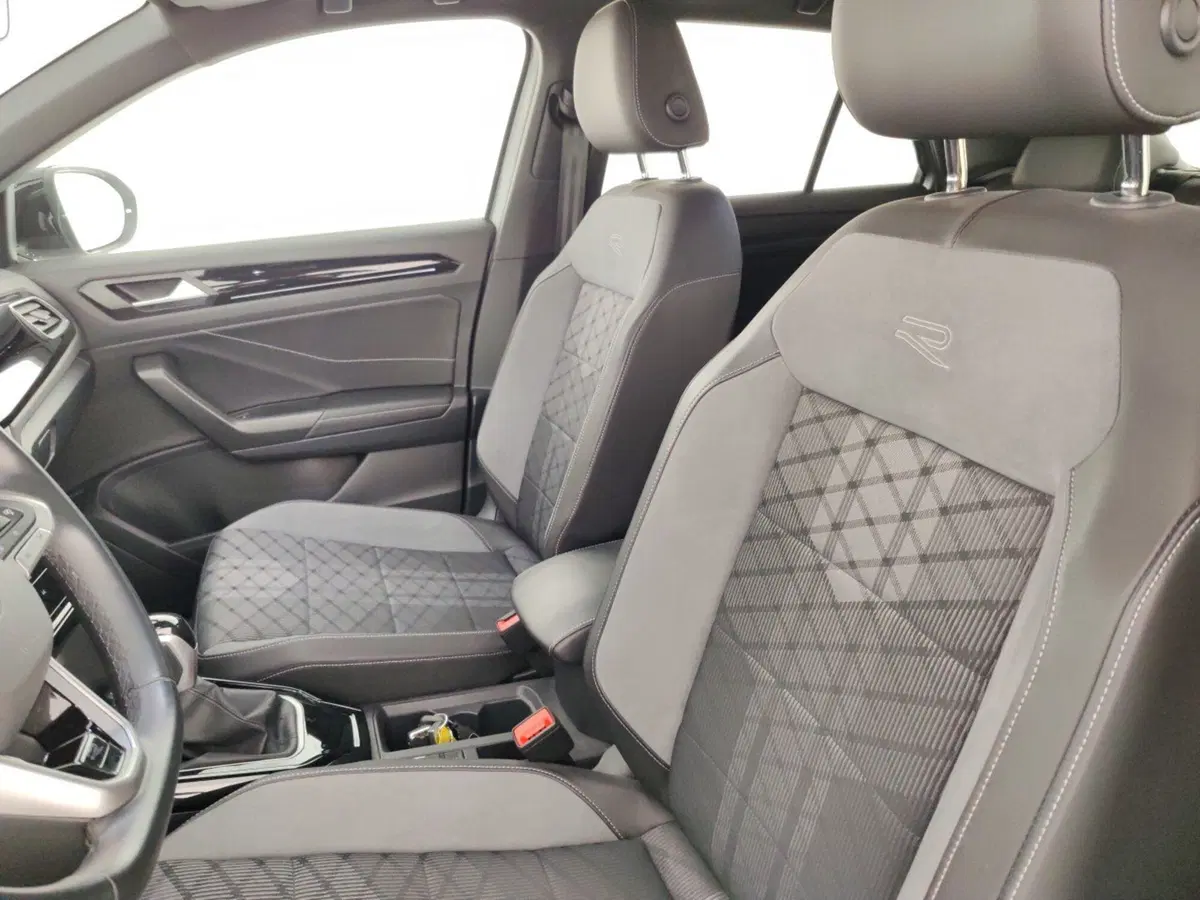 Volkswagen T-Roc usata a Massa-Carrara (9)