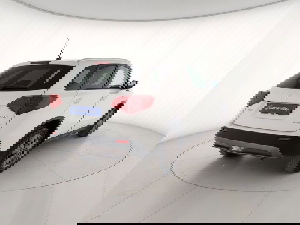 Suzuki Vitara usata a Massa-Carrara (3)