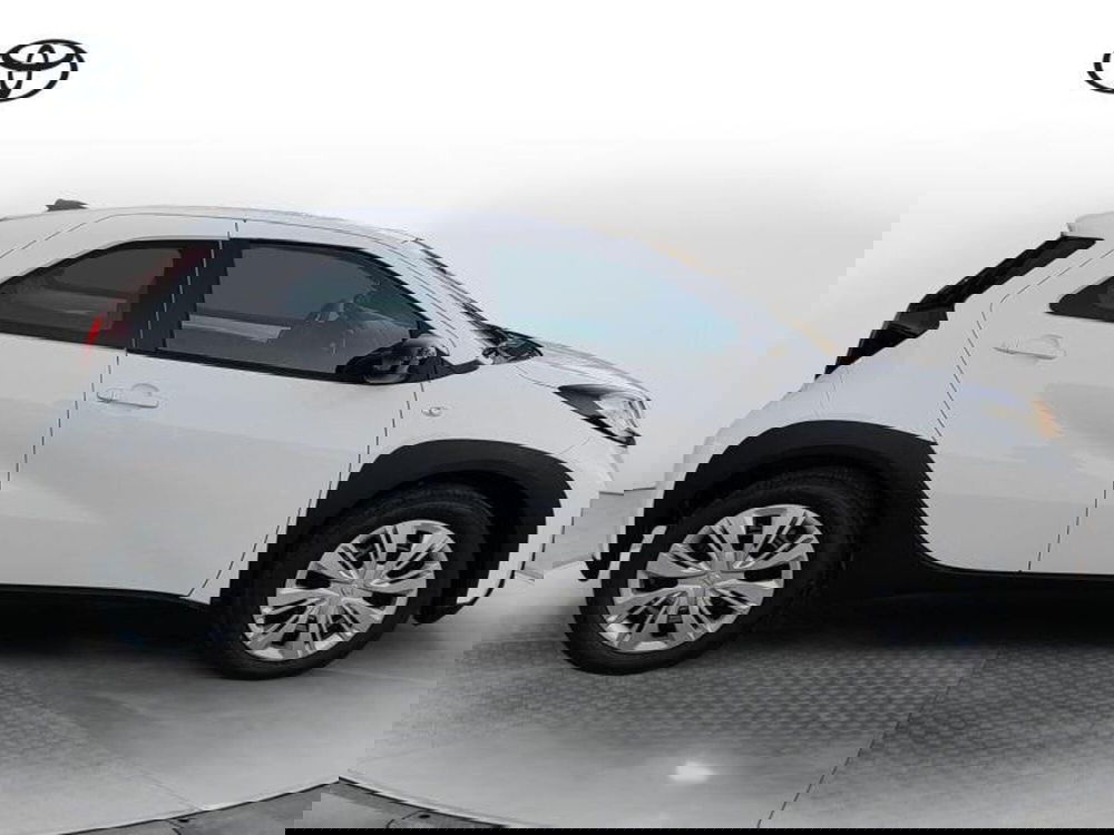 Toyota Aygo X nuova a Perugia (13)