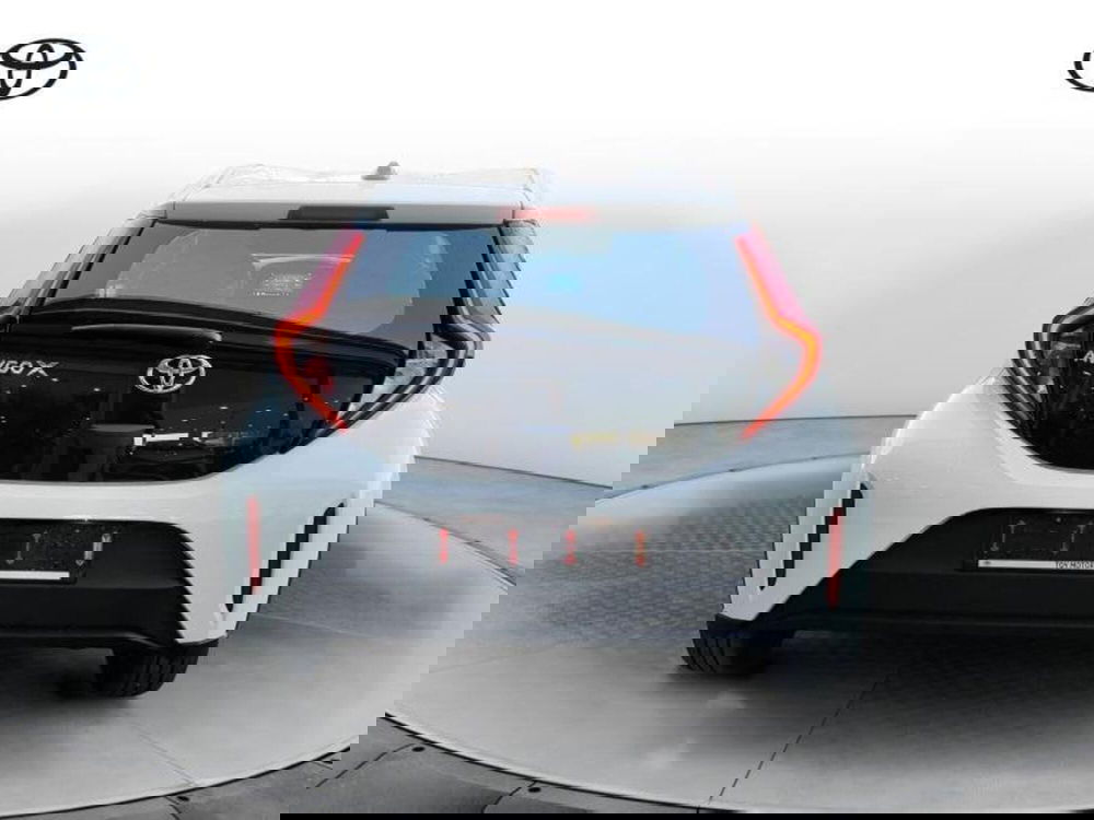 Toyota Aygo X nuova a Perugia (3)