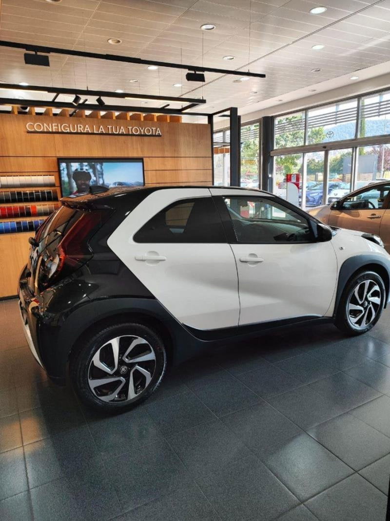 Toyota Aygo X nuova a Perugia (13)