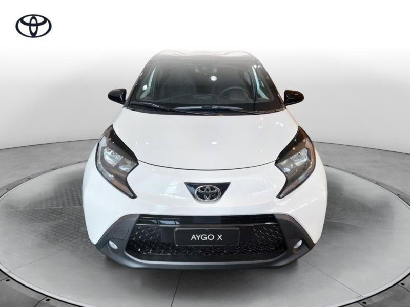 Toyota Aygo X nuova a Perugia (4)