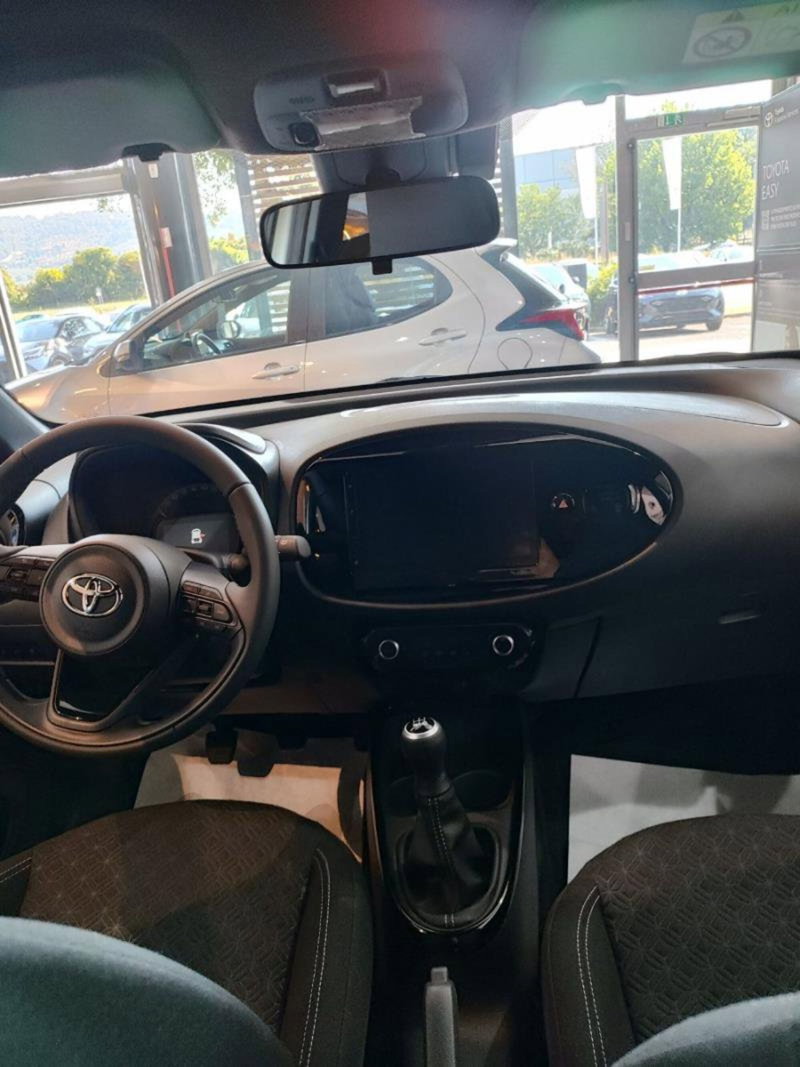 Toyota Aygo X nuova a Perugia (8)