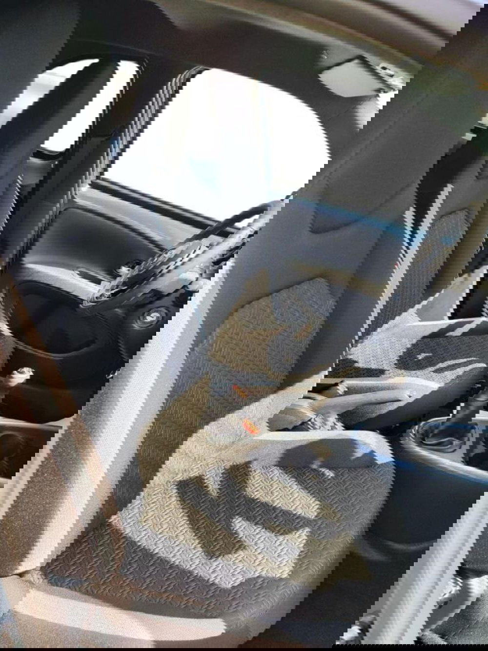 Toyota Aygo X nuova a Perugia (5)