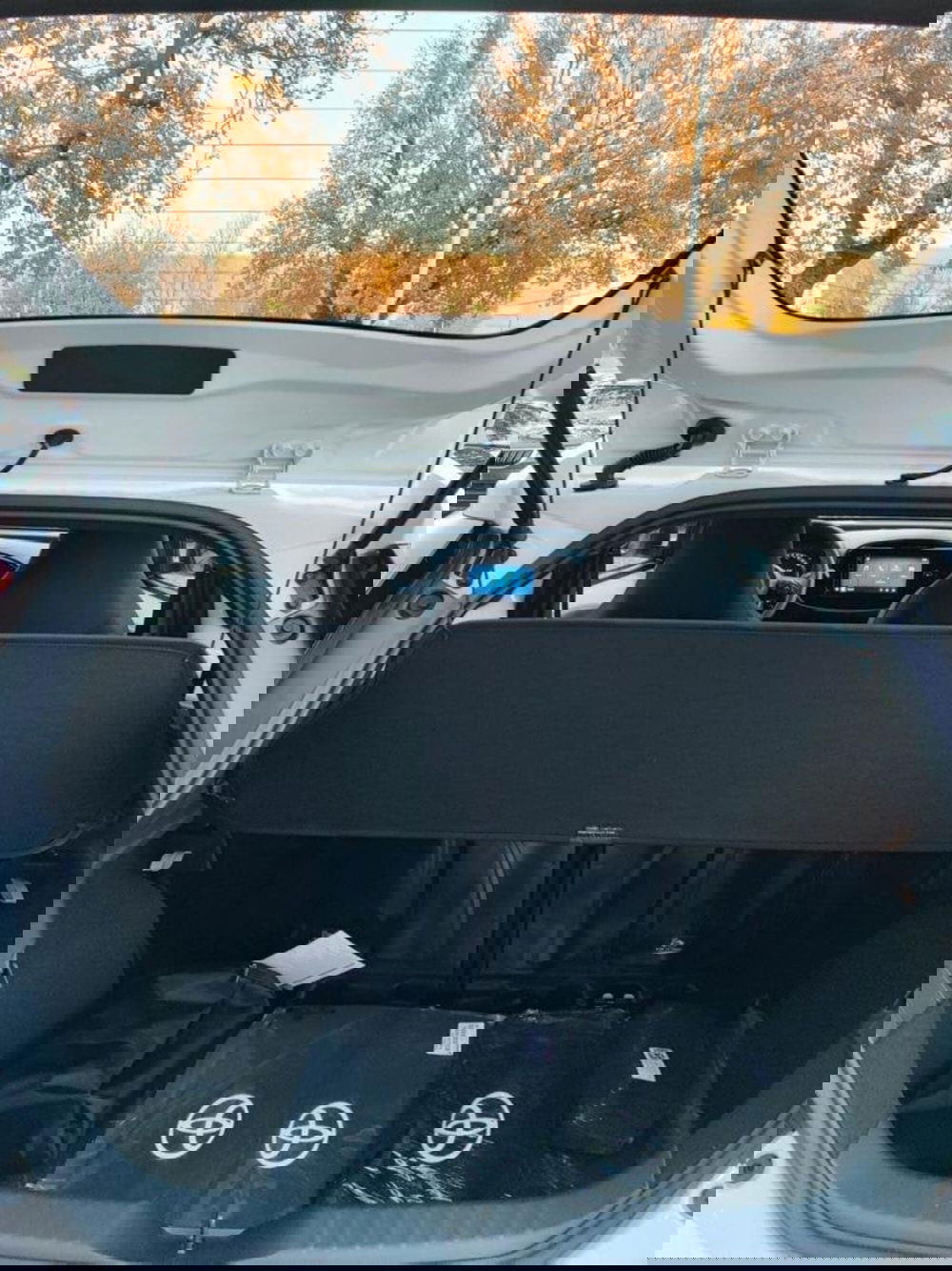 Toyota Aygo X nuova a Perugia (10)