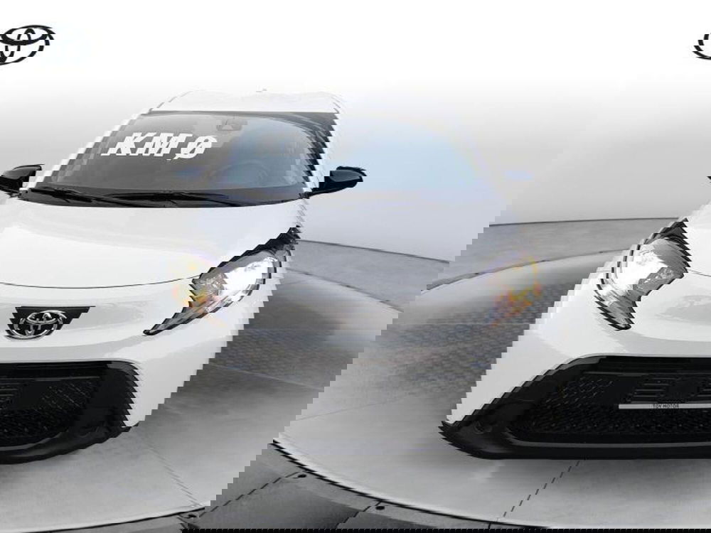 Toyota Aygo X nuova a Perugia (4)