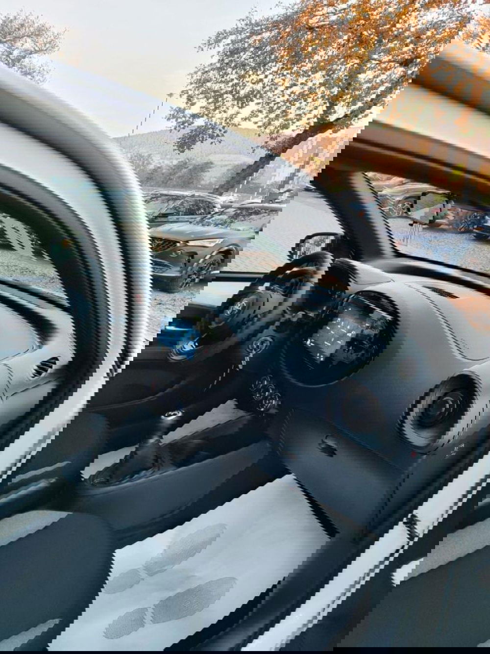 Toyota Aygo X nuova a Perugia (5)