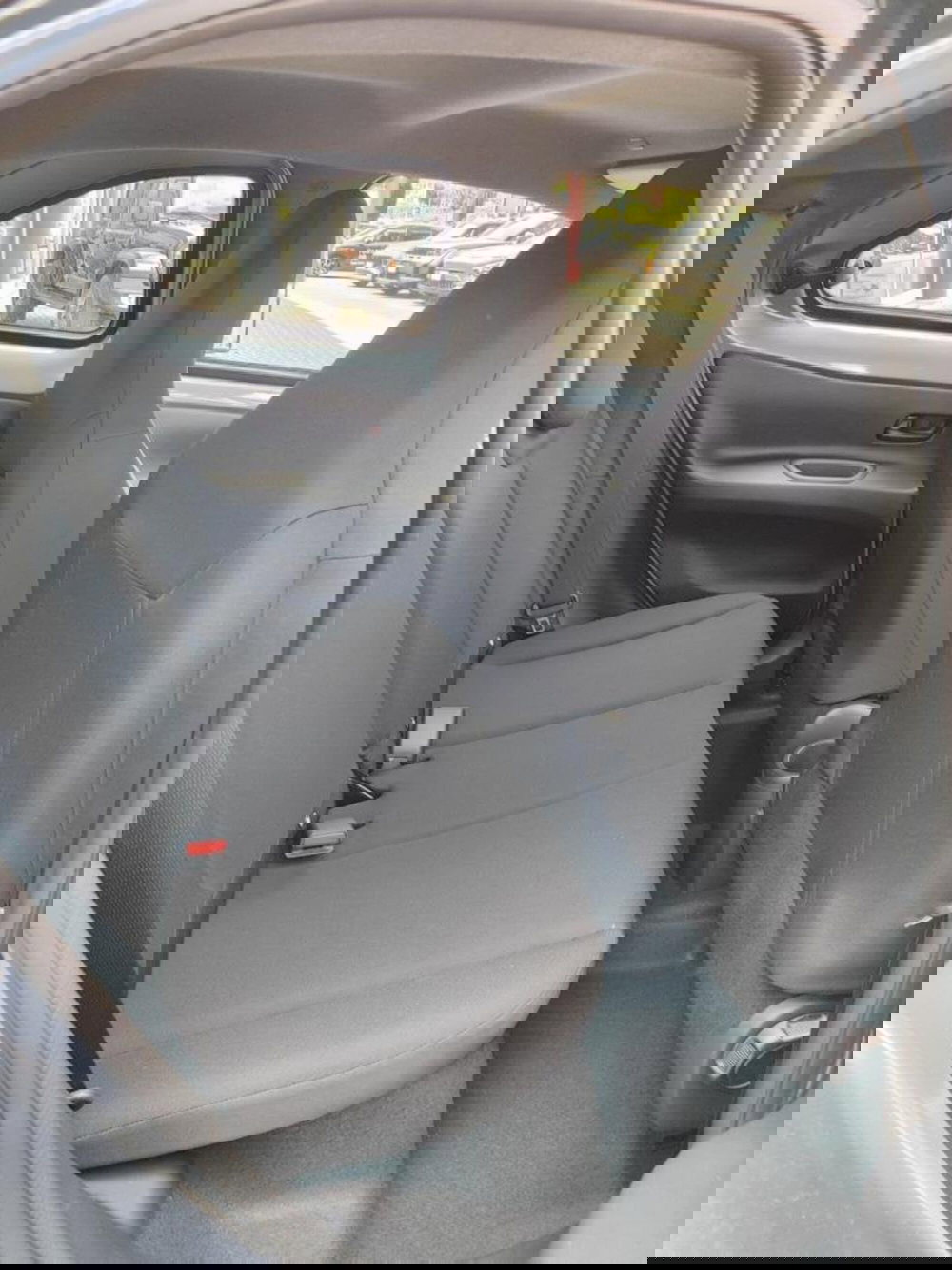 Toyota Aygo X nuova a Perugia (7)