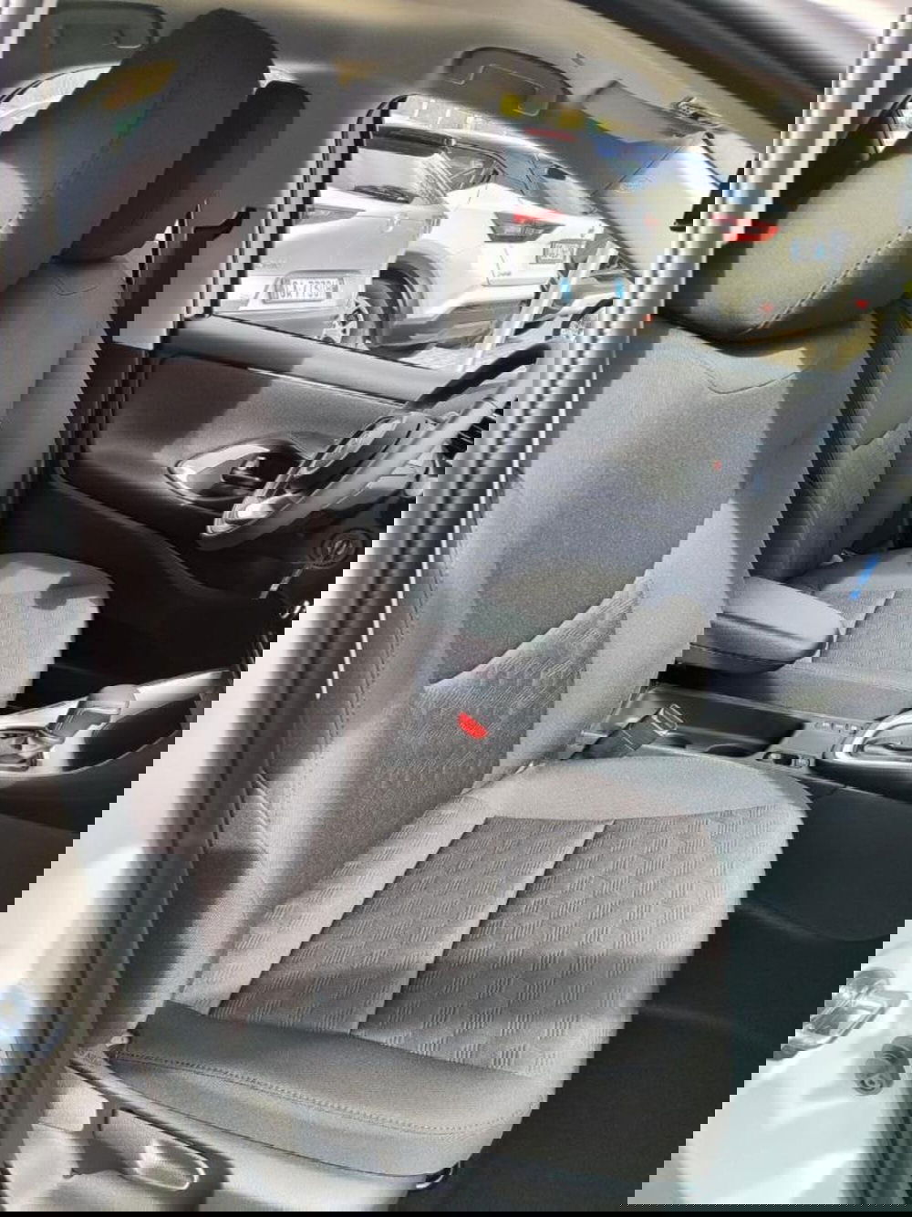 Toyota Yaris nuova a Perugia (7)