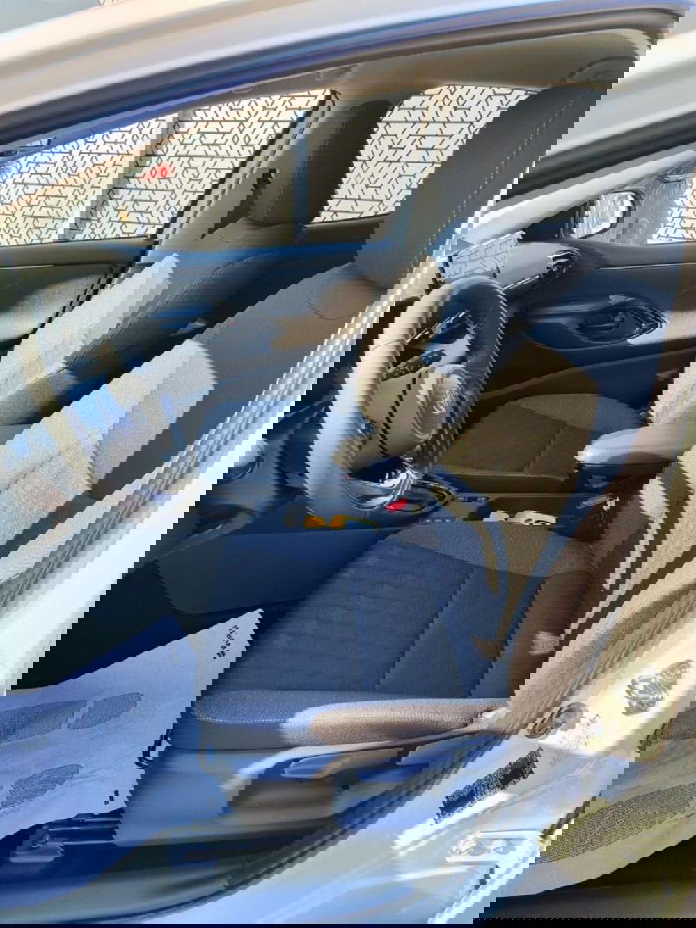 Toyota Yaris nuova a Perugia (11)