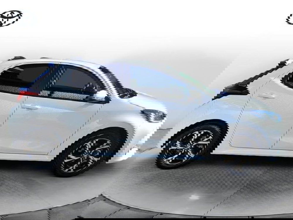 Toyota Yaris nuova a Perugia (13)