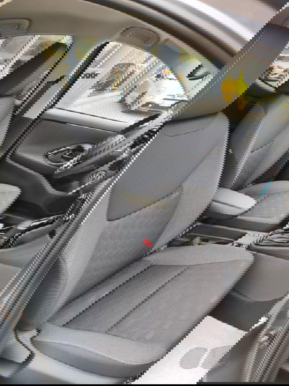 Toyota Yaris nuova a Perugia (6)