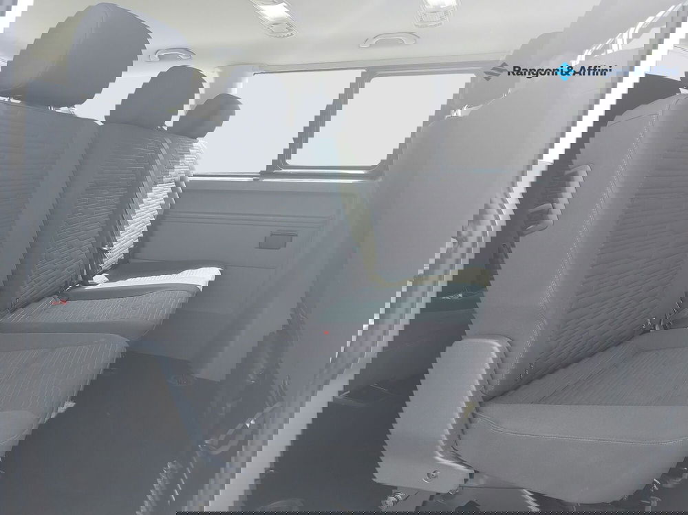 Volkswagen Veicoli Commerciali Caravelle usata a Brescia (13)