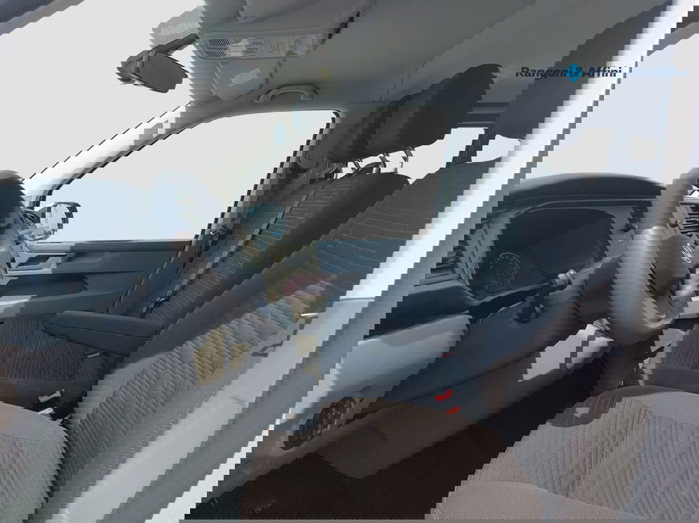 Volkswagen Veicoli Commerciali Caravelle usata a Brescia (5)