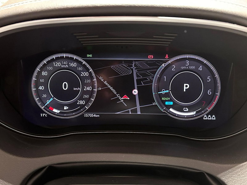 Jaguar E-Pace usata a Varese (7)