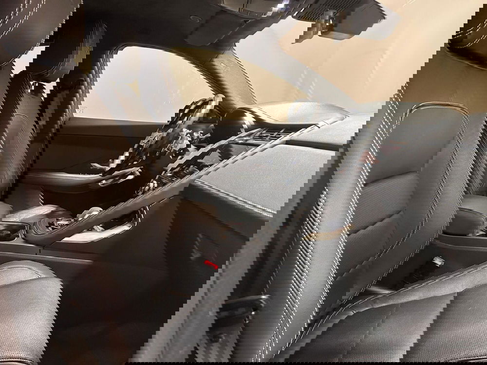 Jaguar E-Pace usata a Varese (2)