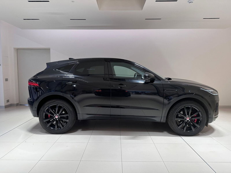 Jaguar E-Pace usata a Varese (4)
