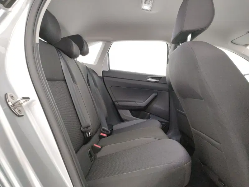 Volkswagen Taigo usata a Caserta (9)