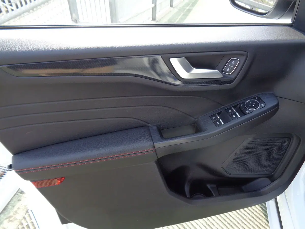 Ford Kuga usata a Treviso (7)