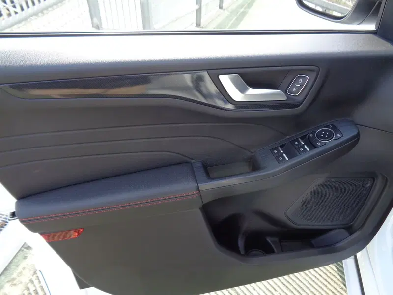 Ford Kuga usata a Treviso (7)