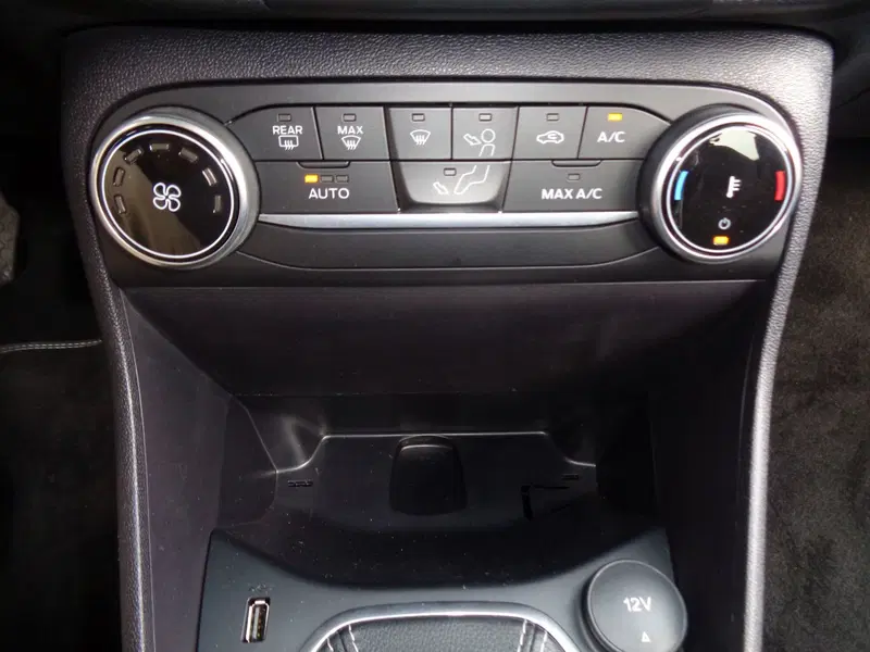 Ford Fiesta usata a Treviso (14)