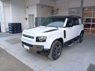 Land Rover Defender 110 3.0d i6 mhev SE awd 250cv auto 6p.ti del 2022 usata a Asti