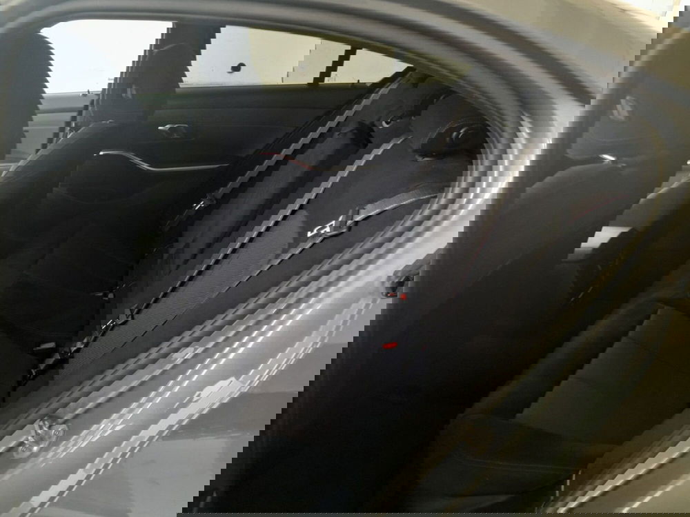 BMW Serie 3 usata a Asti (10)