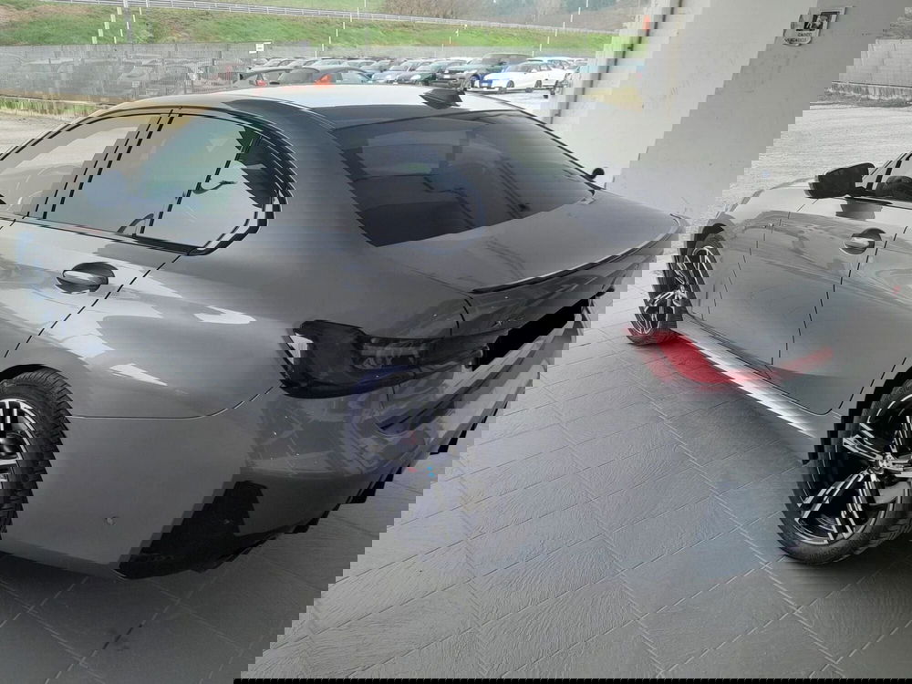 BMW Serie 3 usata a Asti (3)