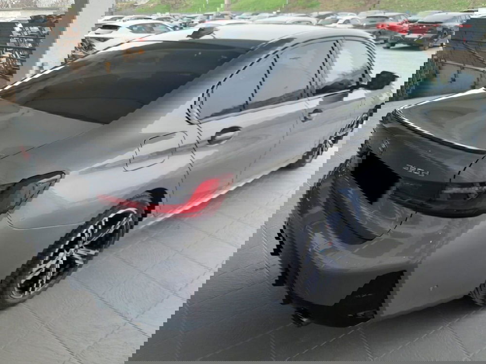 BMW Serie 3 usata a Asti (5)