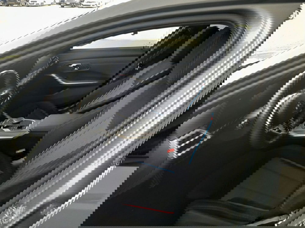 BMW Serie 3 usata a Asti (9)