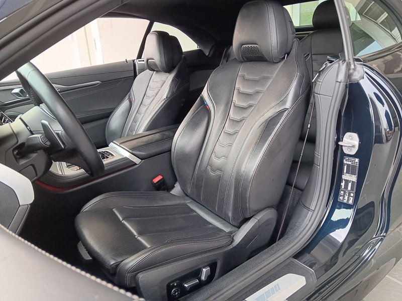 BMW Serie 8 Cabrio usata a Asti (12)