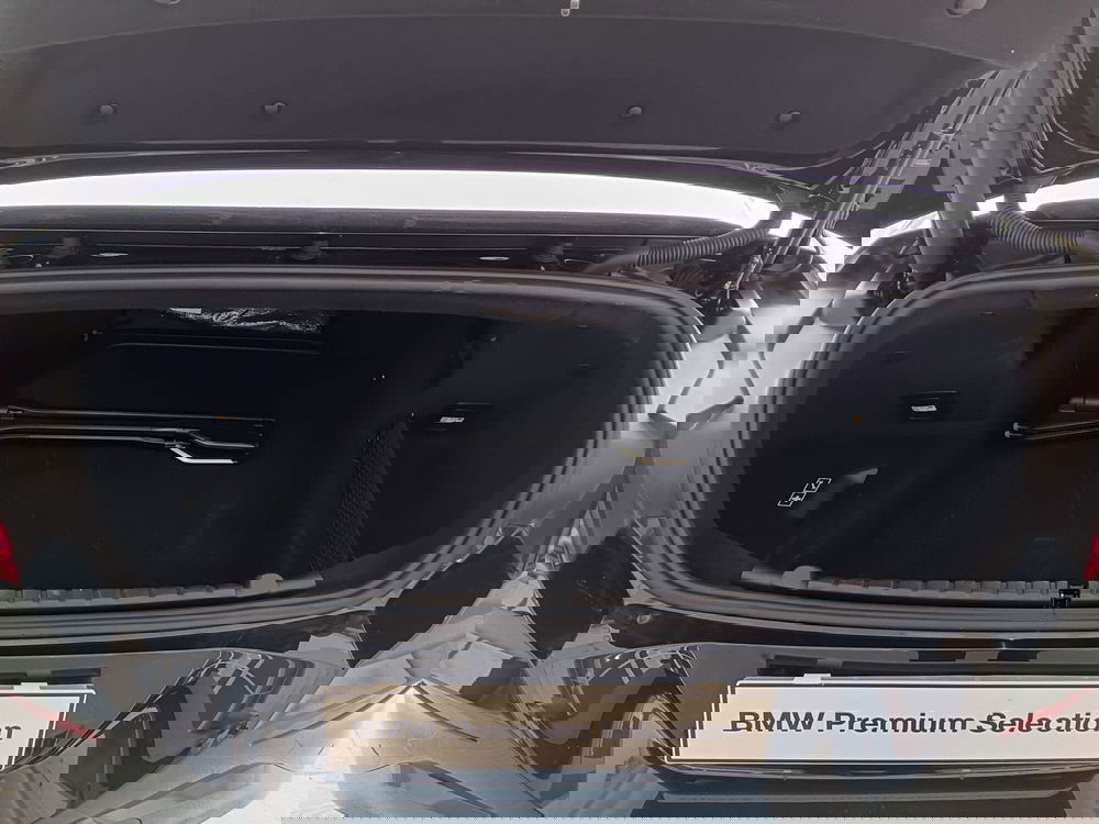 BMW Serie 8 Cabrio usata a Asti (16)