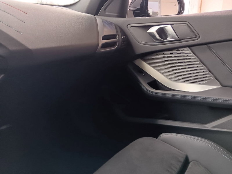 BMW Serie 1 usata a Asti (18)