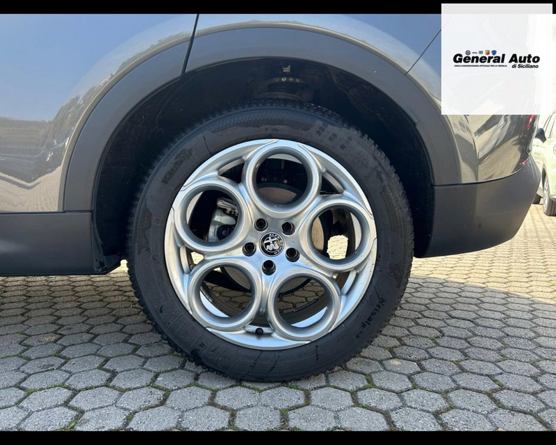 Alfa Romeo Tonale usata a Lucca (10)