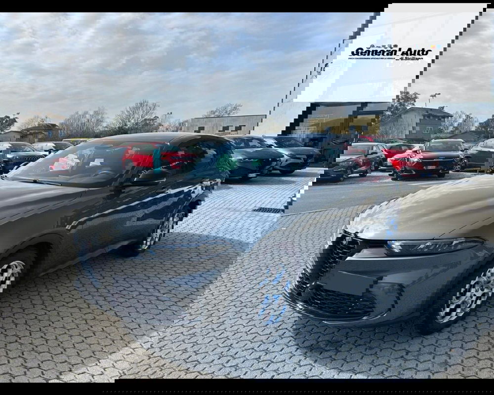 Alfa Romeo Tonale usata a Lucca (3)