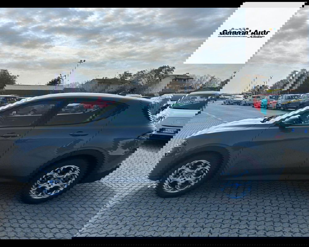 Alfa Romeo Tonale usata a Lucca (4)