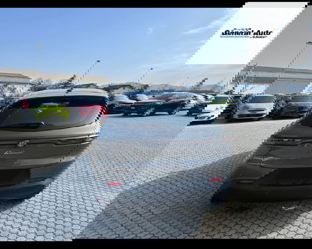 Alfa Romeo Tonale usata a Lucca (6)