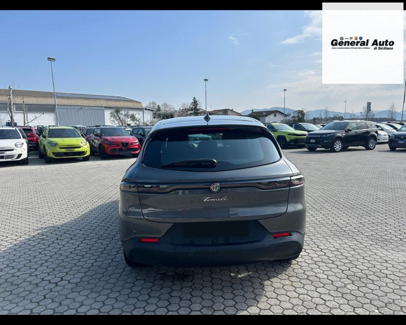 Alfa Romeo Tonale usata a Lucca (6)