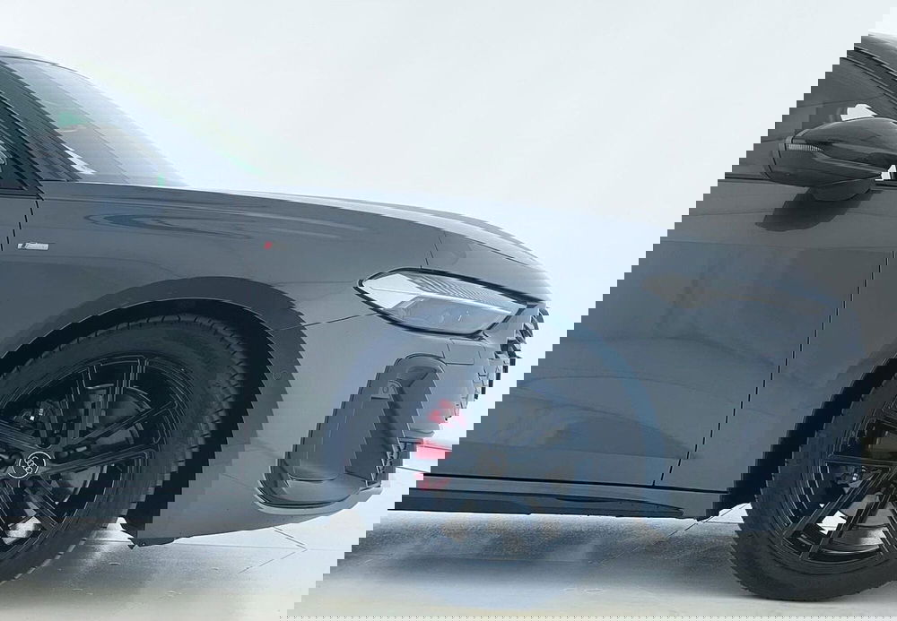 Audi A5 Avant nuova a Perugia (9)